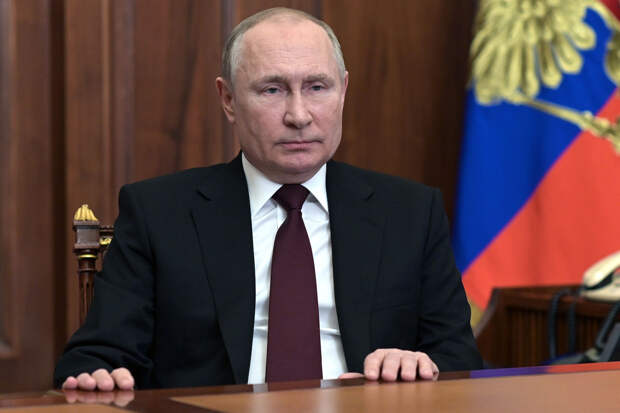 Путин объявил о проведении спецоперации по защите Донбасса
