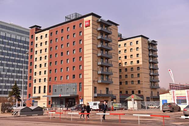 Атосенко: в Москве ввели симпатичную гостиницу сети Ibis с апартаментами