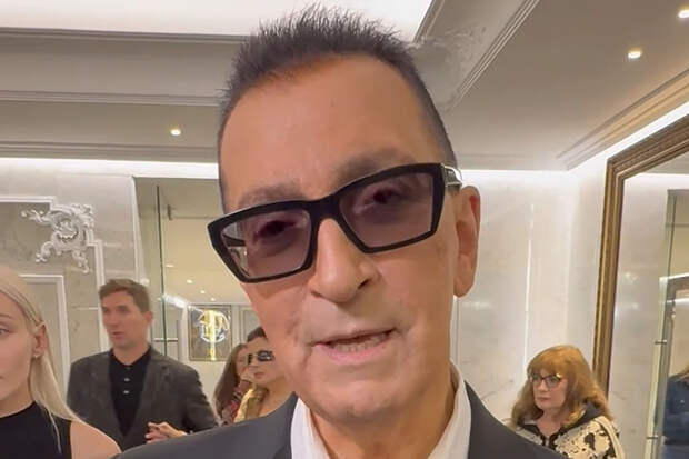 Удивительные поздравления звезд: что желают в год Лошади Киркоров, Шарапова, Повалий, Валерия