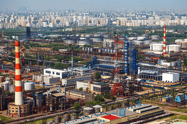 Два главных НПЗ “Газпром нефти” прекратят выпуск мазута