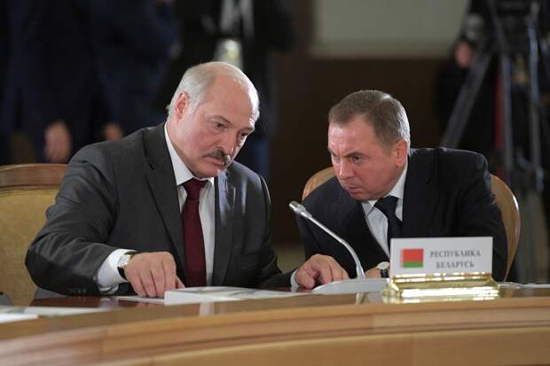 Лукашенко: Беларусь останется многовекторной