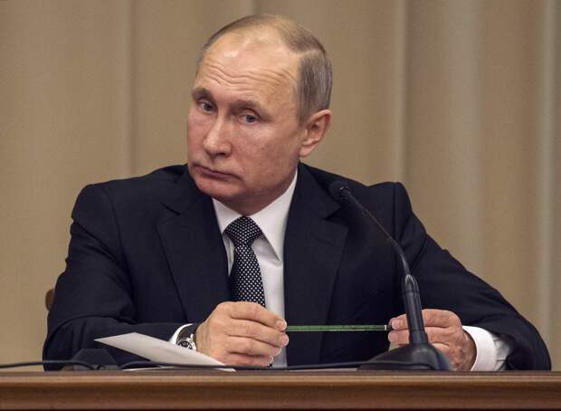 Едва Путин объявил, что идет на выборы, как у него появился достойный соперник
