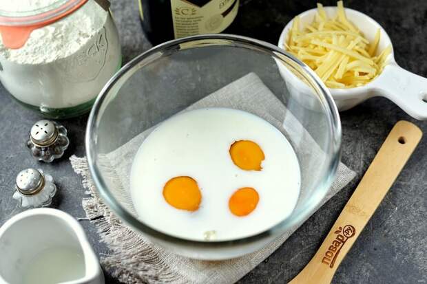 Маленьких гостей всегда хочется накормить не только чем-то вкусным, но и оригинальным. Удивлять у меня получается кексами "хот-догами" – яркими, аппетитными и весьма сытными.-3