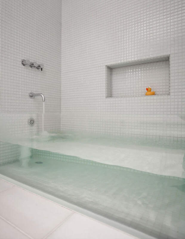 прозрачная ванна