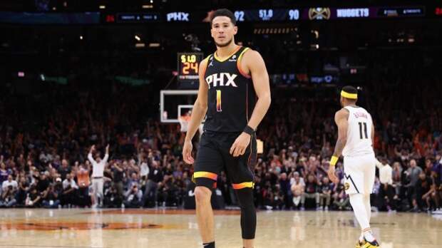 Suns guard Devin Booker