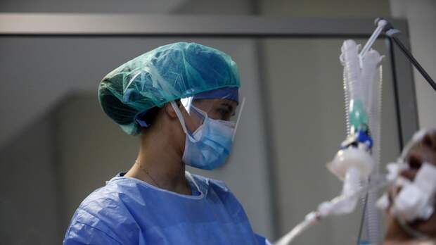 В Греции за сутки выявили 3421 новый случай коронавируса