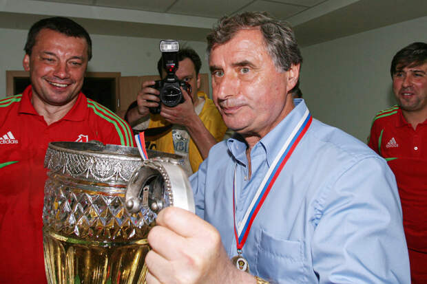 «Нет предела человеческой мерзости» Футбольному тренеру Анатолию Бышовцу исполнилось 80. За что его любят и ненавидят?