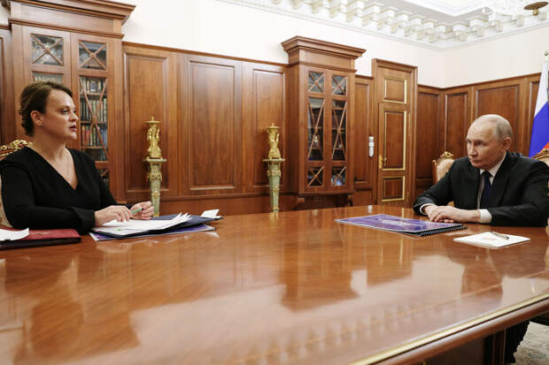 Путин принял в Кремле замминистра обороны Цивилеву