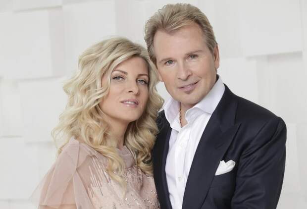 Жена Александра Малинина показала детское фото дочери Устиньи по особому поводу