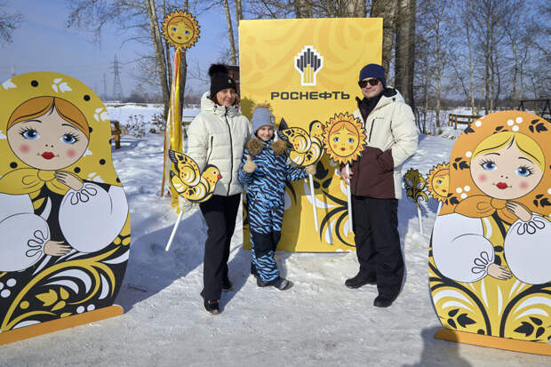 В Тюмени прошел корпоративный лыжный забег "Лыжня Роснефти"