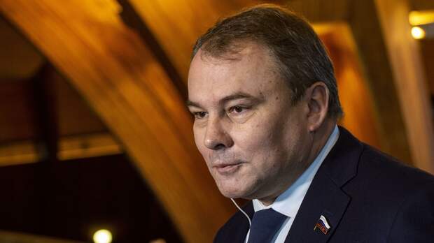 Вице-спикер Госдумы Толстой возглавил московское отделение ЕР 