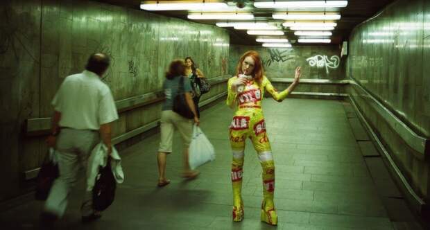 Снимки вне времени от мастера эротической фотографии Николы Казини