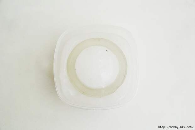 How-to-Make-a-Silicone-Mould-tutorial-Fall-For-DIY3 (700x467, 149Kb)