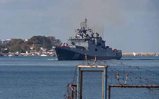 Как на Украине «возвели» во флагманы фрегат «Адмирал Макаров» и «утопили» его