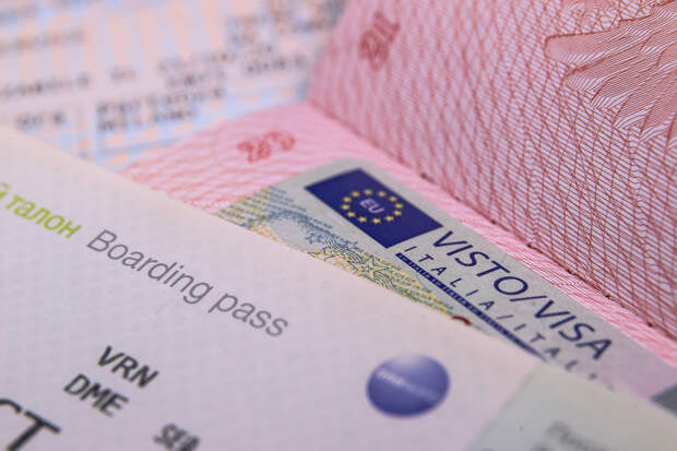 Шенгенская виза подорожала для русских туристов