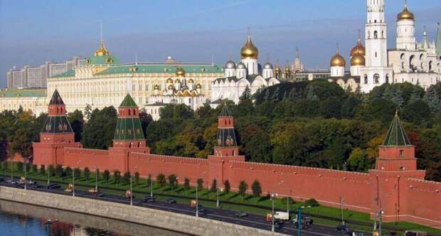 Неказистая изнанка туристических достопримечательностей мира Неказистая изнанка туристических достопримечательностей мира