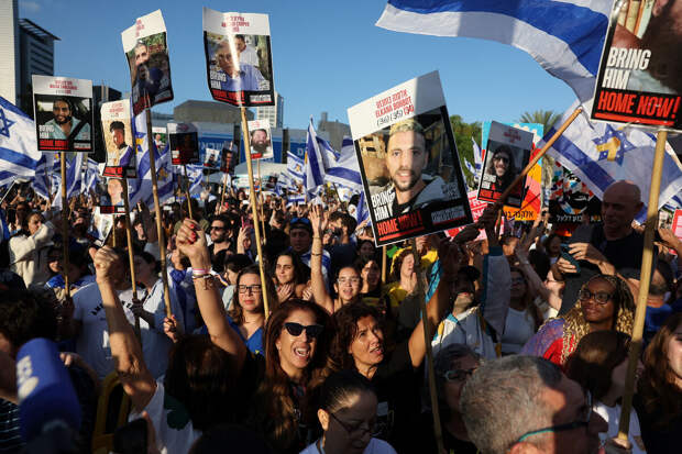 "Таймер плена" остановили в Тель-Авиве после возвращения последнего заложника
