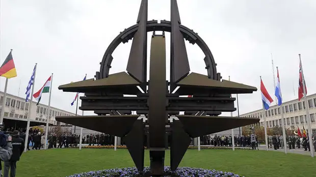 Глава МИД Швеции Линде: Стокгольм пока не принял решение о вступлении в НАТО