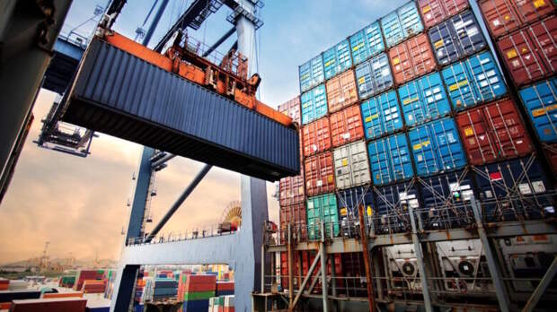 Аналитики ЦМАКП подытожили изменения во внешней торговле России в последние годы