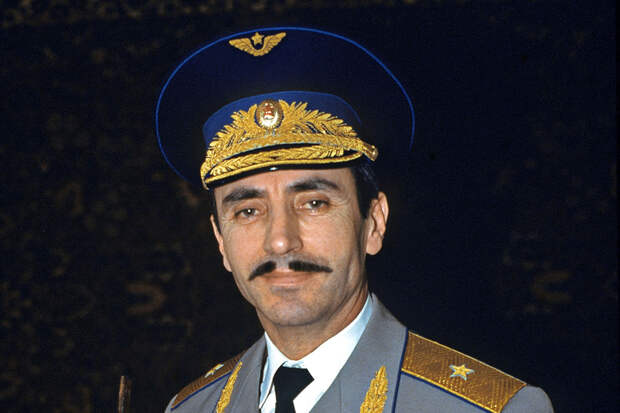 Мэр Львова Садовой открыл памятную табличку в честь Джохара Дудаева