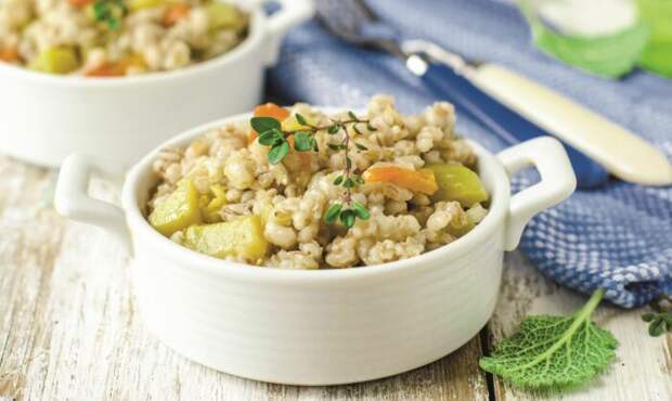 Перловка с овощами в духовке. \ Фото: kitchenbook.jp. Перловка с овощами в духовке. \ Фото: kitchenbook.jp.