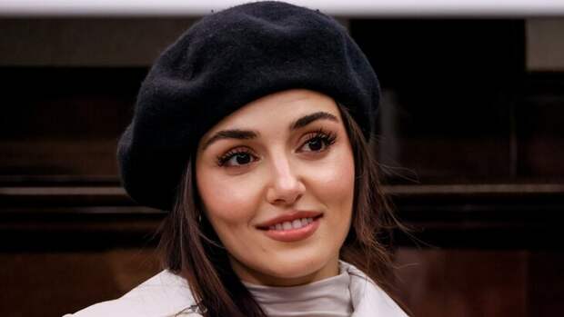 Habertürk: турецкая актриса Эрчел вышла на свободу после сдачи теста на наркотики