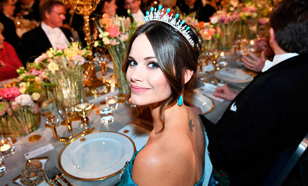 Невестка правящего короля Швеции устроилась в больницу, чтобы помогать медикам в борьбе с коронавирусом