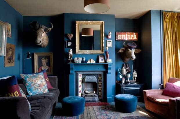 Не только стул: предметы в роли вешалки