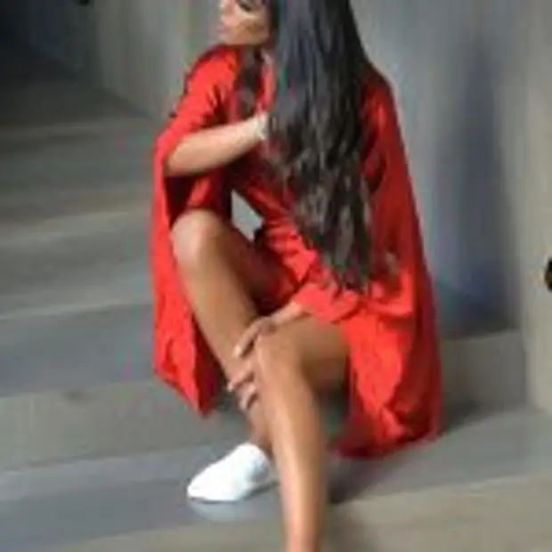 Девушка недели – Даниэлла Семаан, ливанская модель и жена полузащитника «Монако» Сеска Фабрегаса