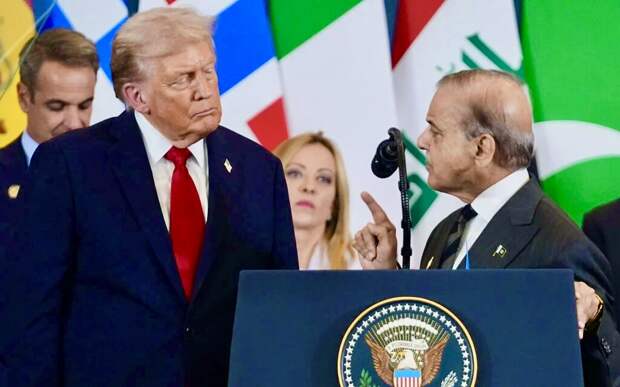 Рост цен на топливо и протесты шиитов: почему Пакистан вынужден мирить США и Иран