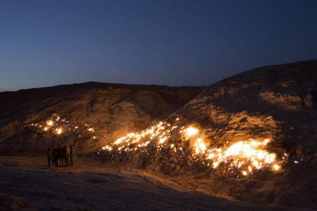 Удивительная вечно горящая "огненная гора" в Иране
