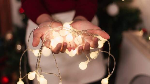 Риск перегрева: может ли из-за включенной гирлянды начаться пожар