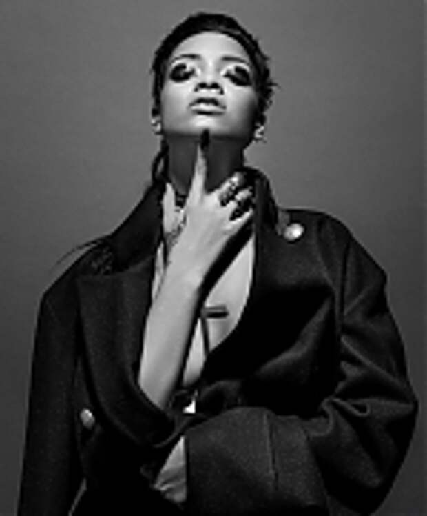 Рианна (Rihanna) в фотосессии Инес ван Ламсвеерде (Inez van Lamsweerde) и Винуда Матадина (Vinoodh Matadin) для журнала 032c (осень-зима 2013-2014)