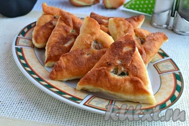 Беляши с куриным фаршем