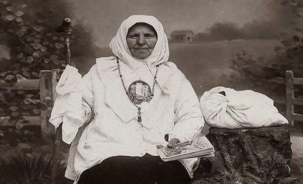 Послание Матроны Петербургской (Босоножки) всем людям Послание Матроны Петербургской (Босоножки) всем людям