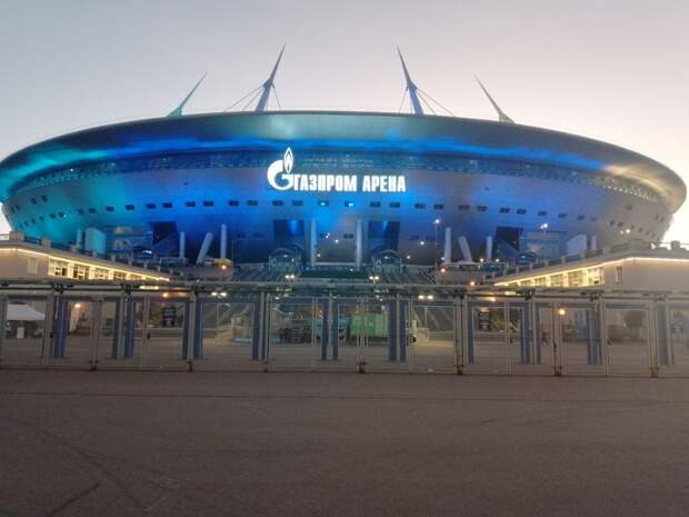 Станкович отказался играть со «Спартаком» и выбрал «Зенит»