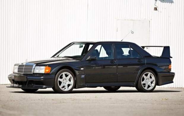 Mercedes-Benz 190E 2.5-16 Evolution II — очень редкий и желанный зверь
