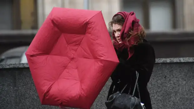 Спасатели предупредили о штормовом ветре и граде в Тюменской области