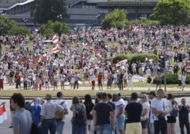 Генсек НАТО напомнил Лукашенко о правах человека Генсек НАТО напомнил Лукашенко о правах человека