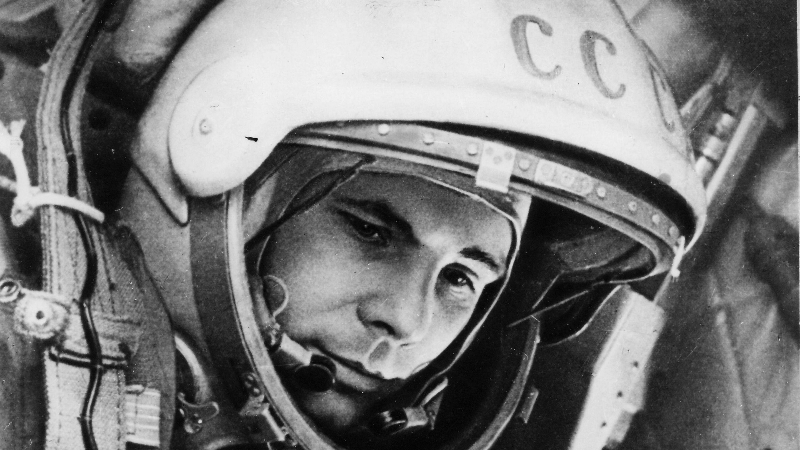 Почему День авиации и космонавтики отмечается в России и мире 12 апреля