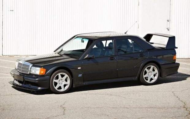 Mercedes-Benz 190E 2.5-16 Evolution II — очень редкий и желанный зверь