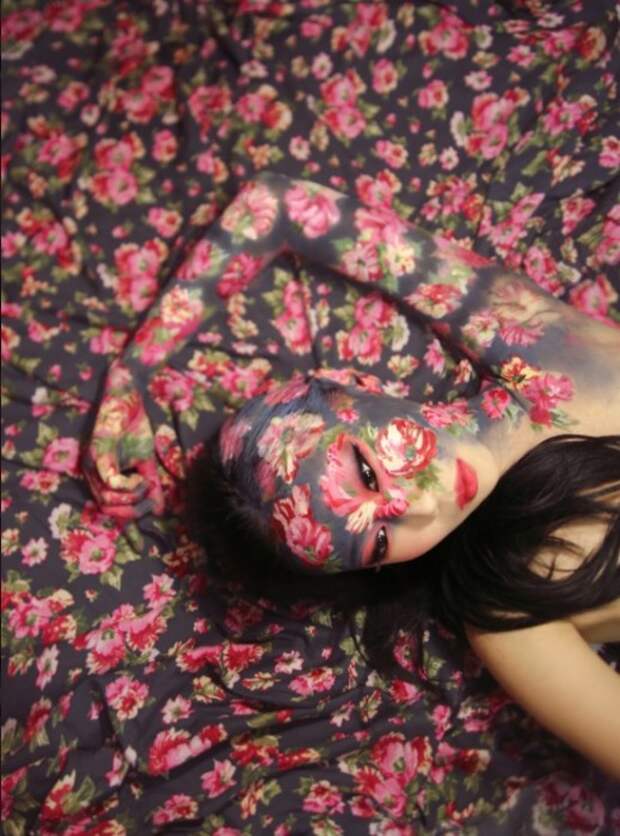 Цветочные мотивы. Автор: Dain Yoon. Цветочные мотивы. Автор: Dain Yoon.