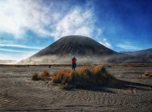 In front of Mount Batok by Yupri  on 500px.com