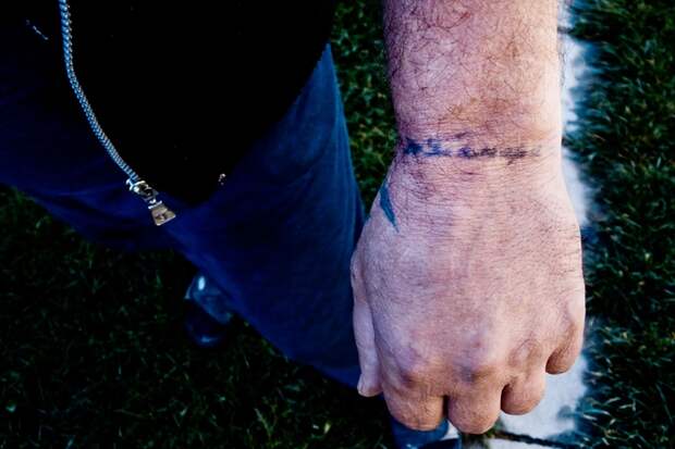 tattoos05 tattoos05 Обещал на руках носить