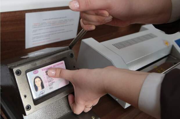 В РФ подготовят список лекарств, за которые можно лишиться водительских прав