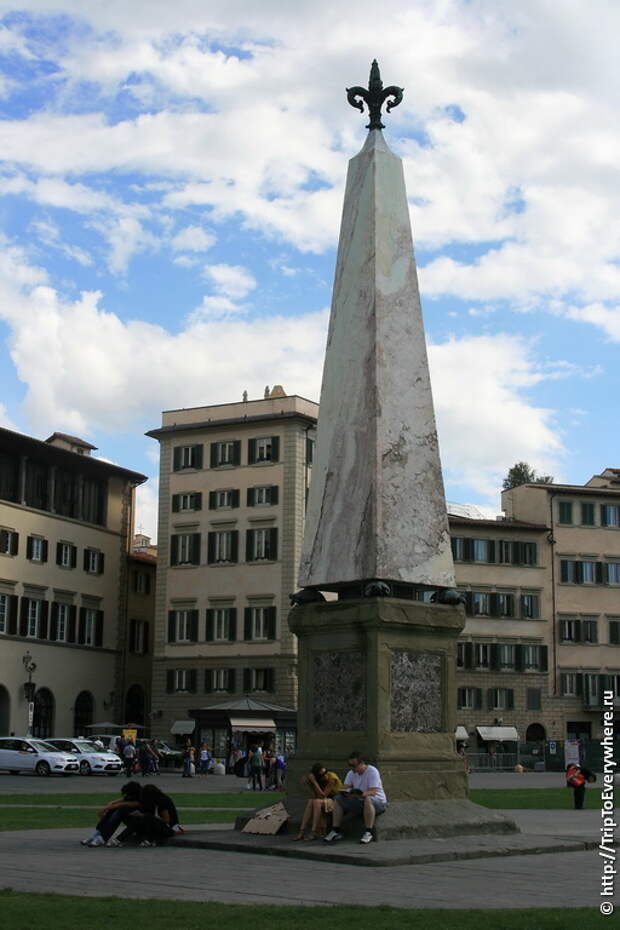 Флоренция обелиск