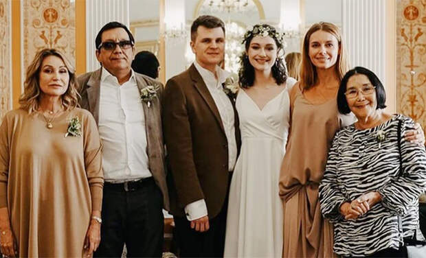 19-летняя дочь Любови Толкалиной и Егора Кончаловского вышла замуж