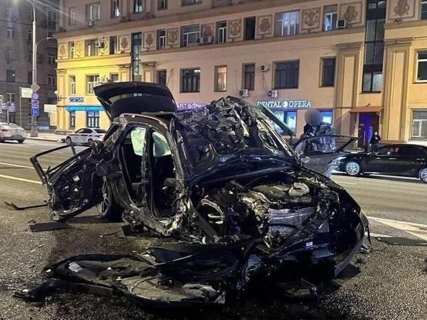 Муж погибшей в ДТП с пьяной чиновницей теперь один растит двоих детей