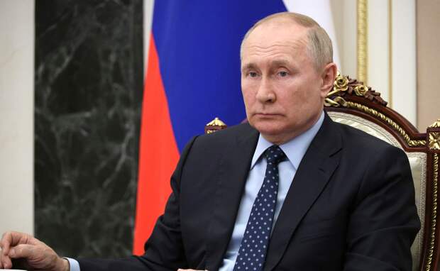 Путин: России все равно, кто победит на выборах президента США