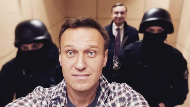 Либерал Навальный. Источник изображения: